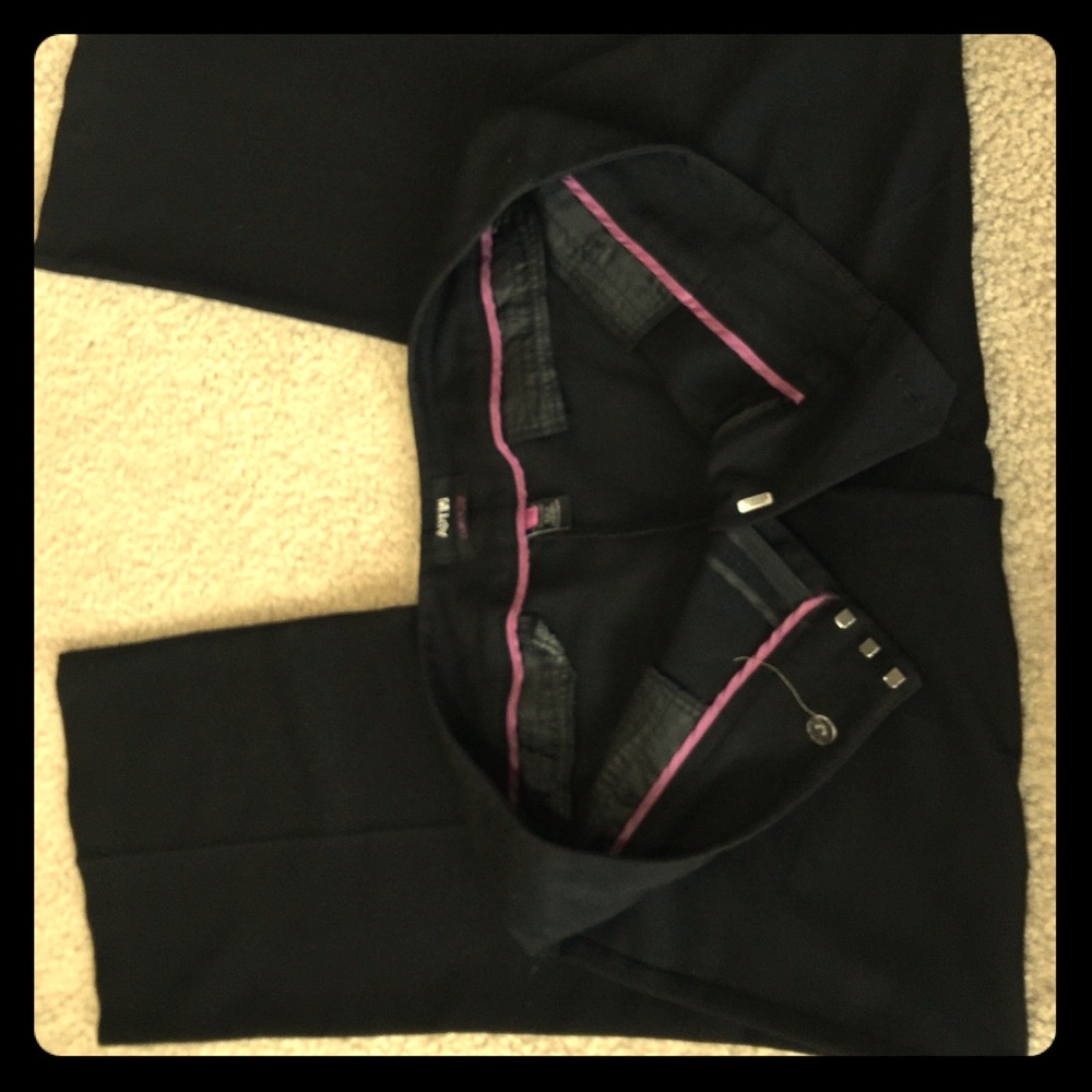 Apt. 9 Curvy fit Slacks size 14p